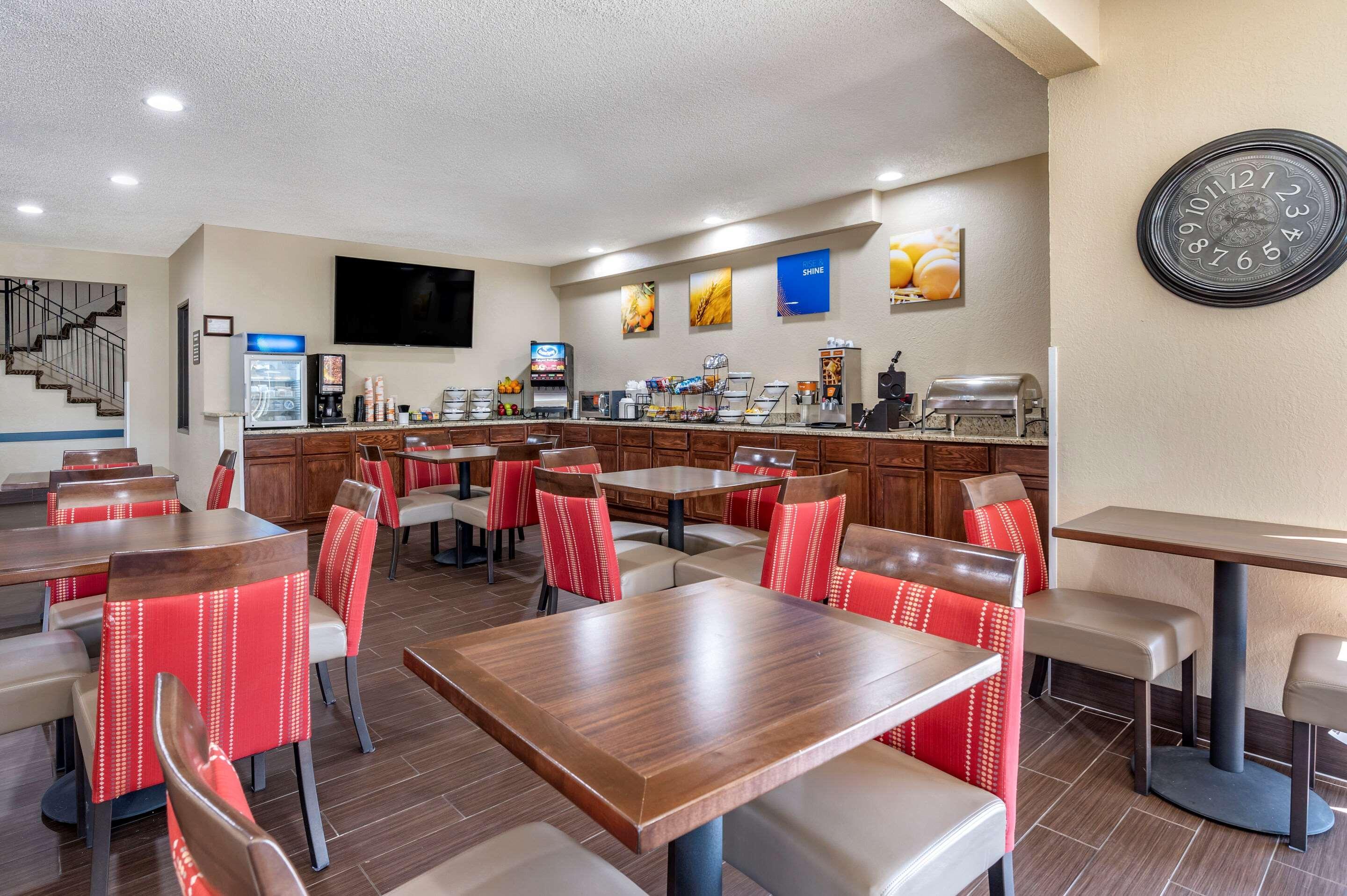 Comfort Inn Near Kokomo Speedway Eksteriør bilde
